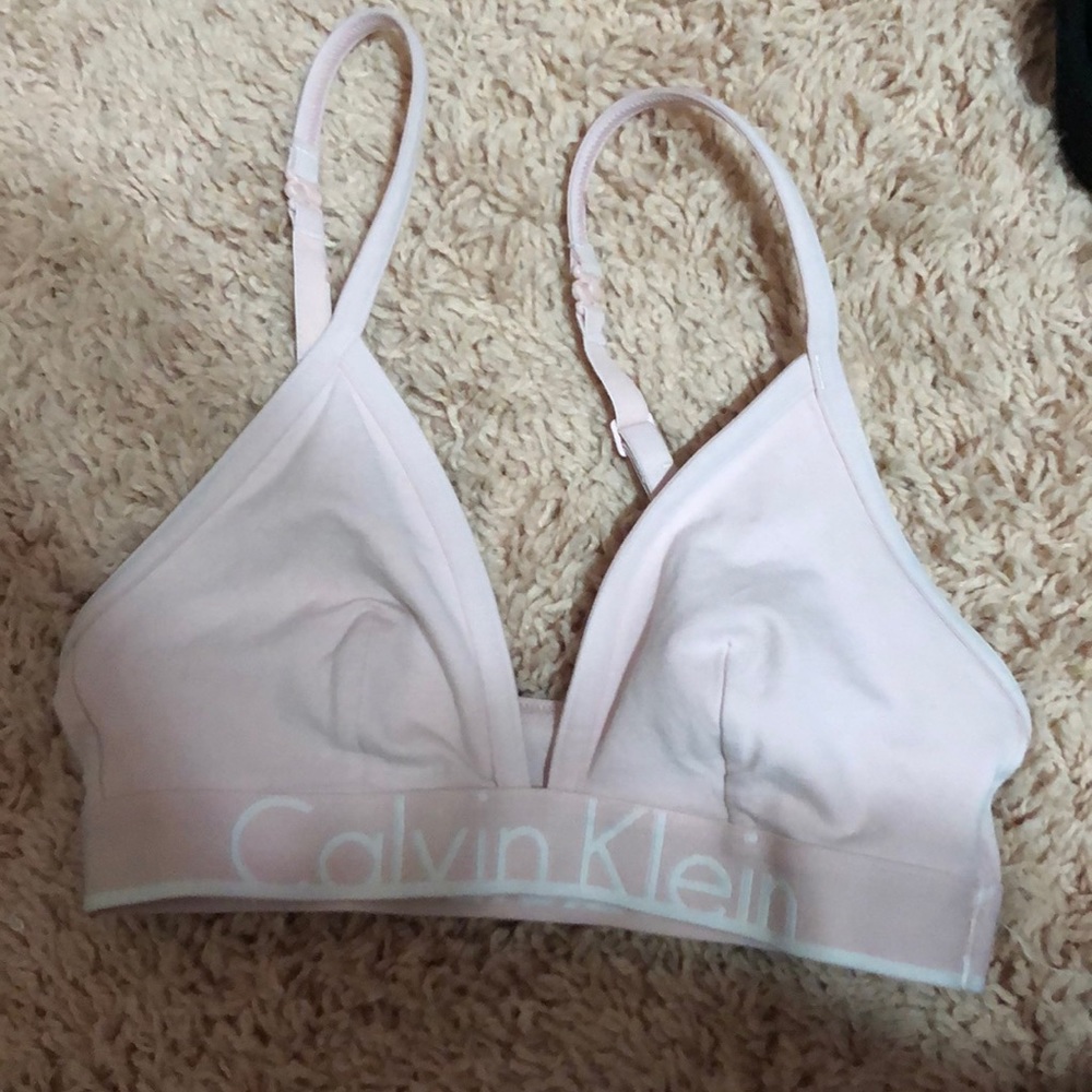 Calvin Klein bra size s